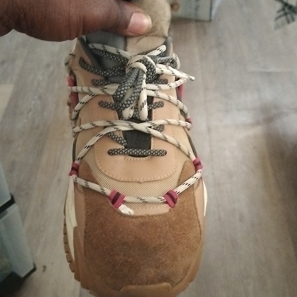 Java - Picture 3 of 3